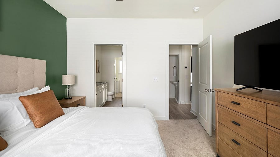 Furnished Finder property 1010432_21 photo 12