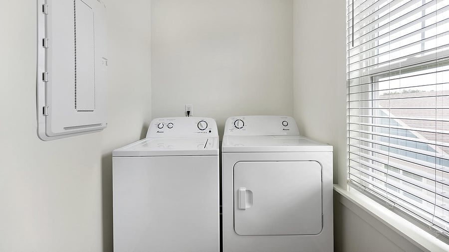 Furnished Finder property 1010432_21 photo 23