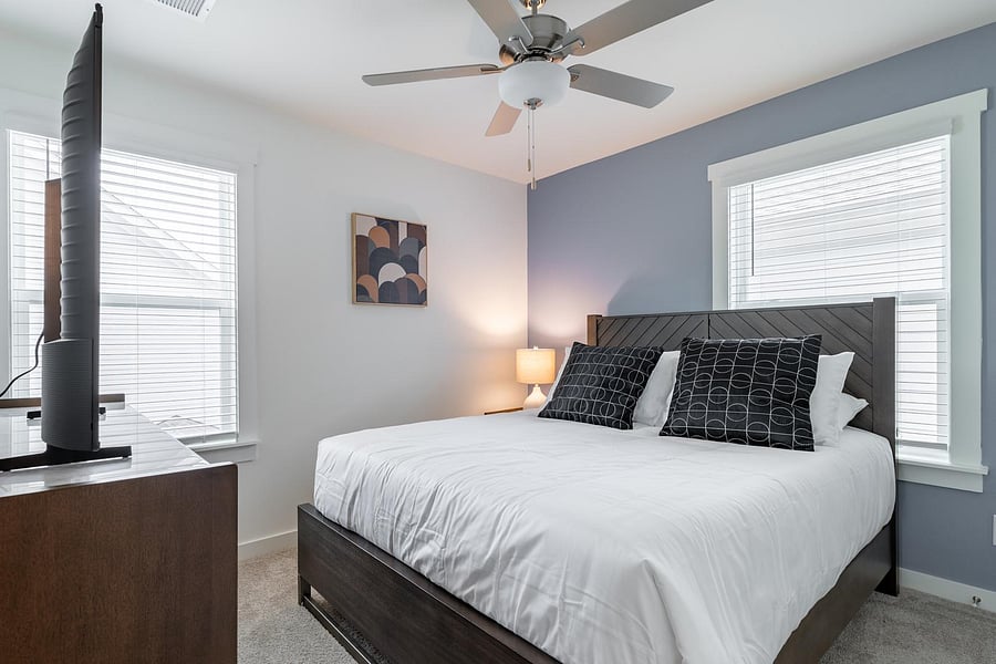 Furnished Finder property 1010432_23 photo 10