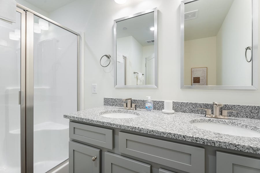 Furnished Finder property 1010432_23 photo 16