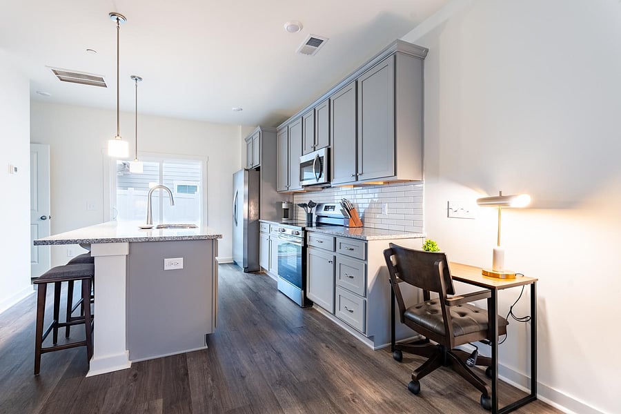 Furnished Finder property 1010432_24 photo 3