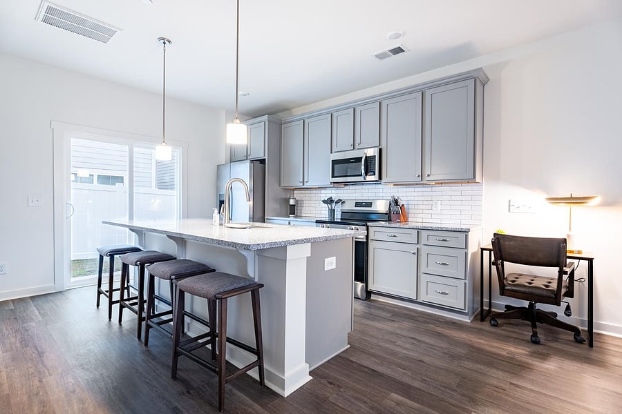 Furnished Finder property 1010432_24 photo 6
