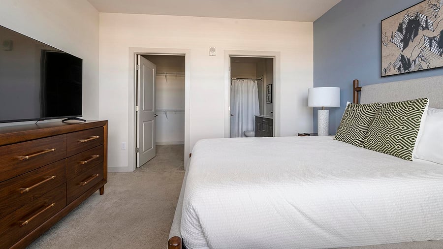 Furnished Finder property 1010444_5 photo 40