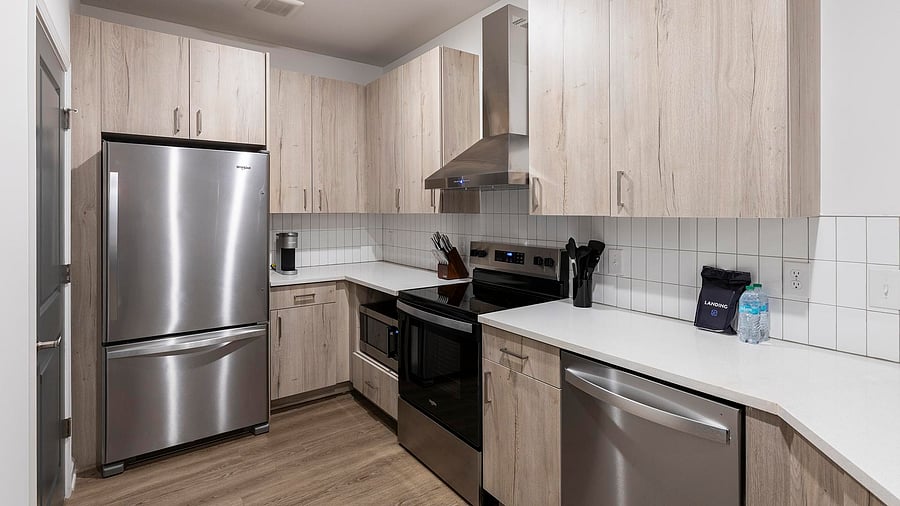 Furnished Finder property 1010464_3 photo 9