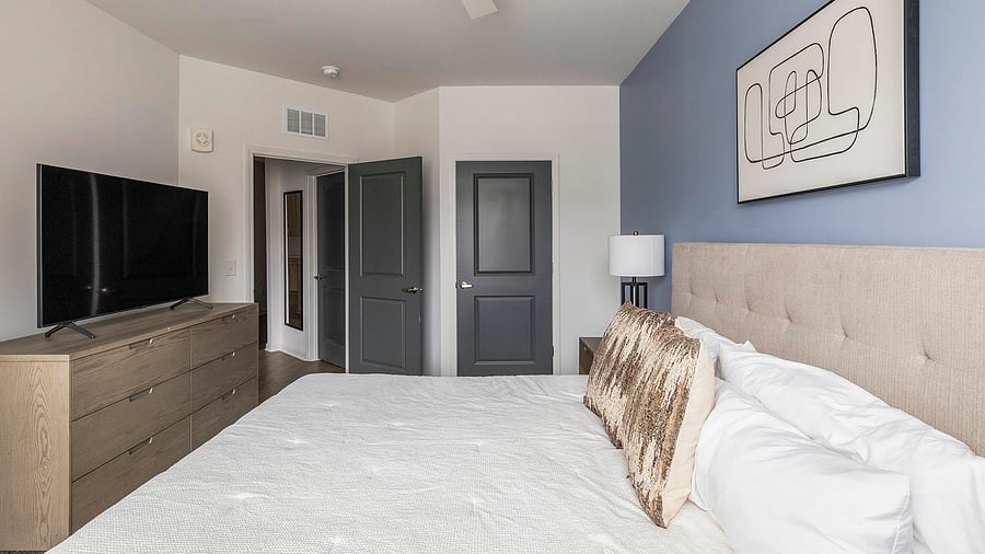 Furnished Finder property 1010464_7 photo 10