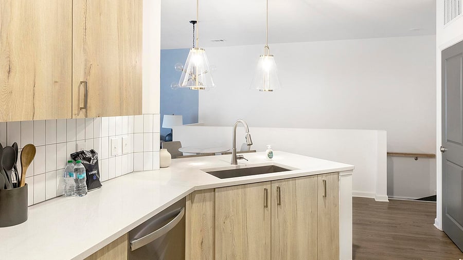 Furnished Finder property 1010464_9 photo 8