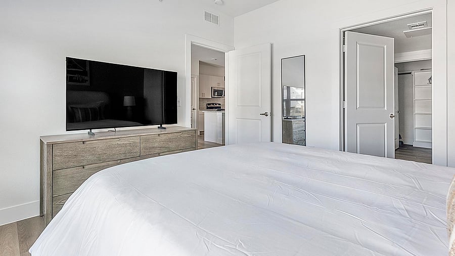 Furnished Finder property 1010465_10 photo 13