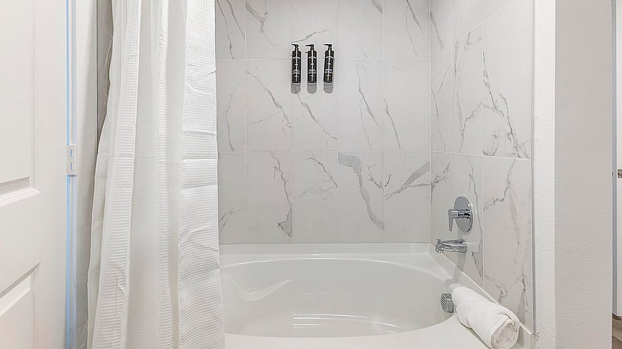 Furnished Finder property 1010465_10 photo 15