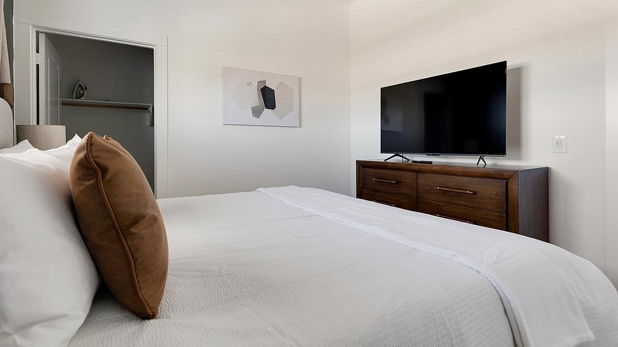 Furnished Finder property 1010465_11 photo 16