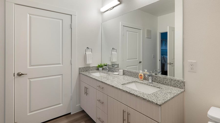 Furnished Finder property 1010465_13 photo 41