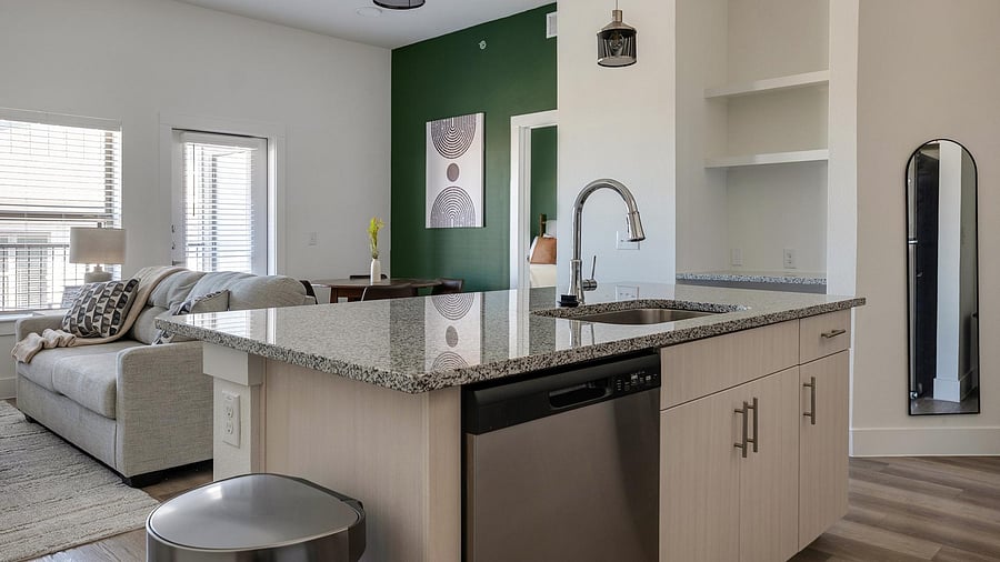 Furnished Finder property 1010465_14 photo 11