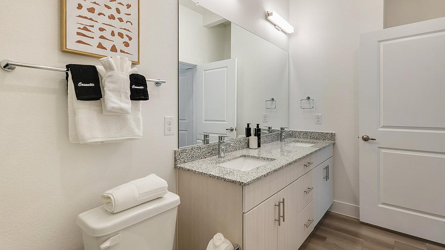 Furnished Finder property 1010465_14 photo 25