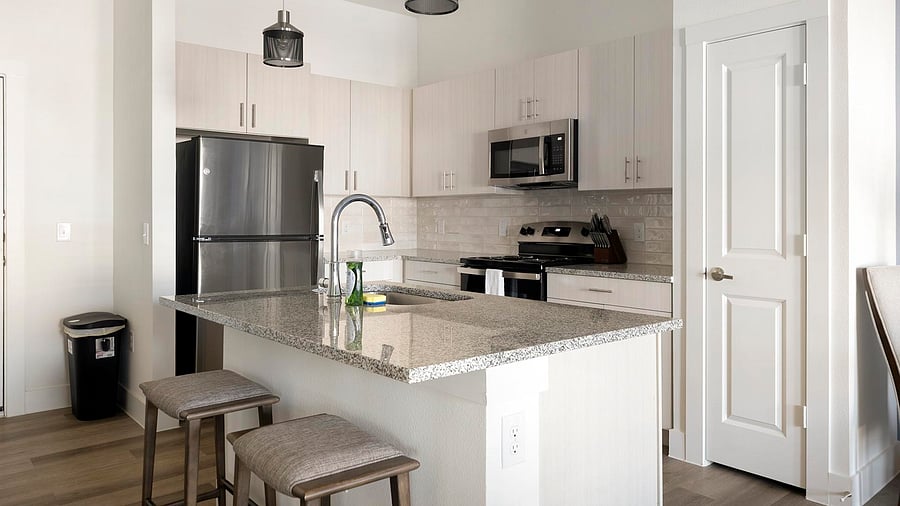 Furnished Finder property 1010465_6 photo 7