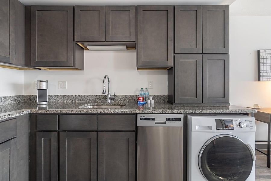 Furnished Finder property 1010467_1 photo 9