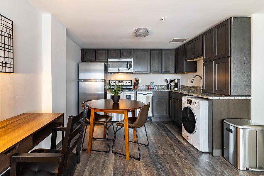 Furnished Finder property 1010467_4 photo 6