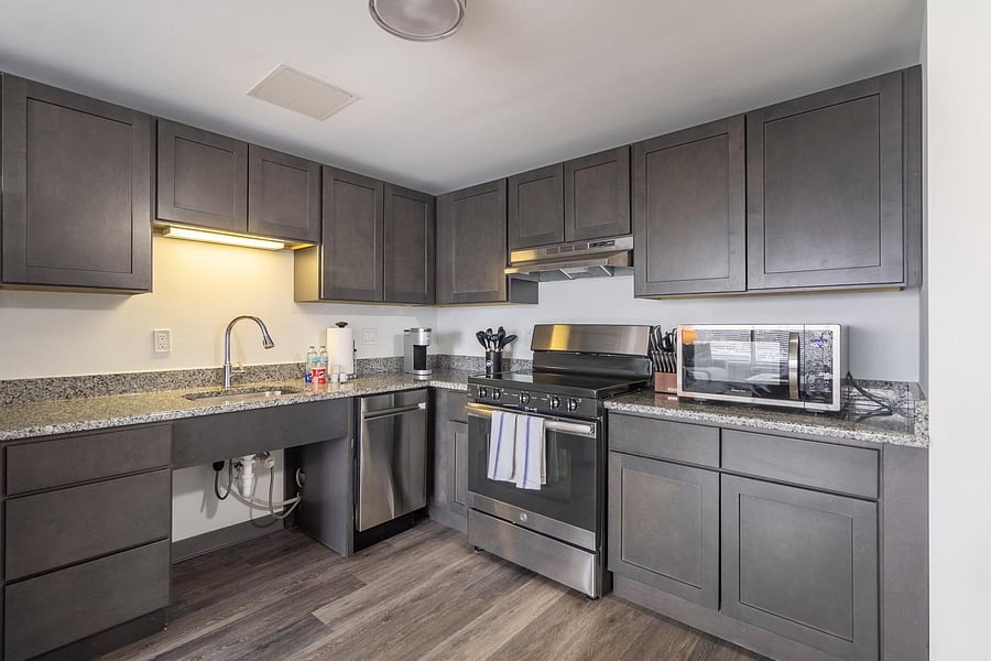 Furnished Finder property 1010467_6 photo 8