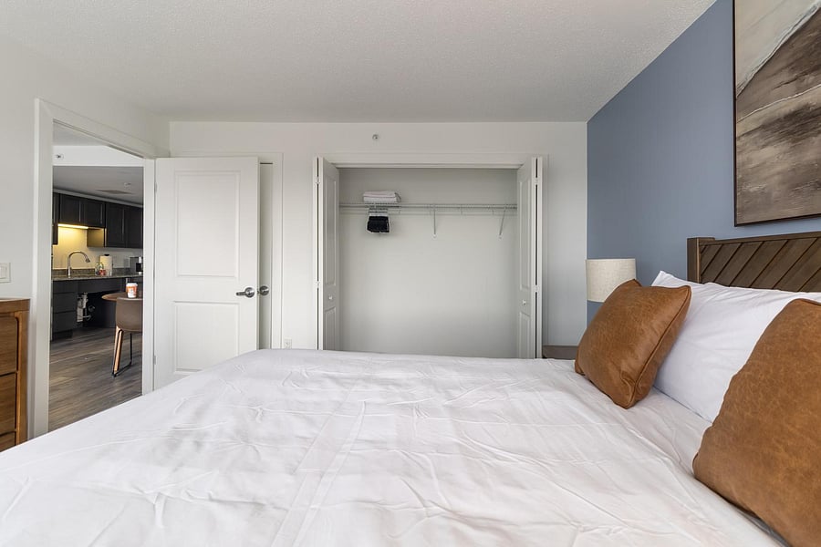 Furnished Finder property 1010467_6 photo 12