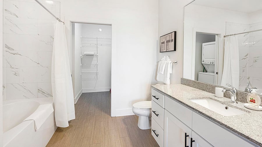 Furnished Finder property 1010478_1 photo 12