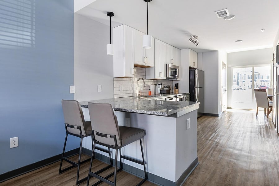 Furnished Finder property 1010496_10 photo 5