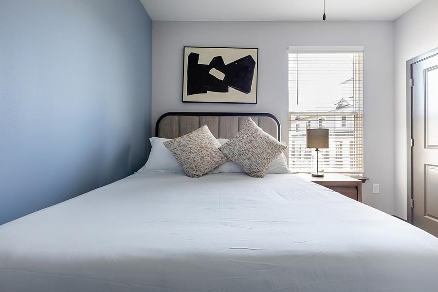 Furnished Finder property 1010496_10 photo 13