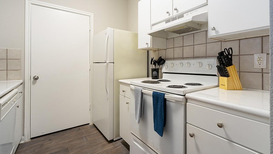 Furnished Finder property 1010517_1 photo 7