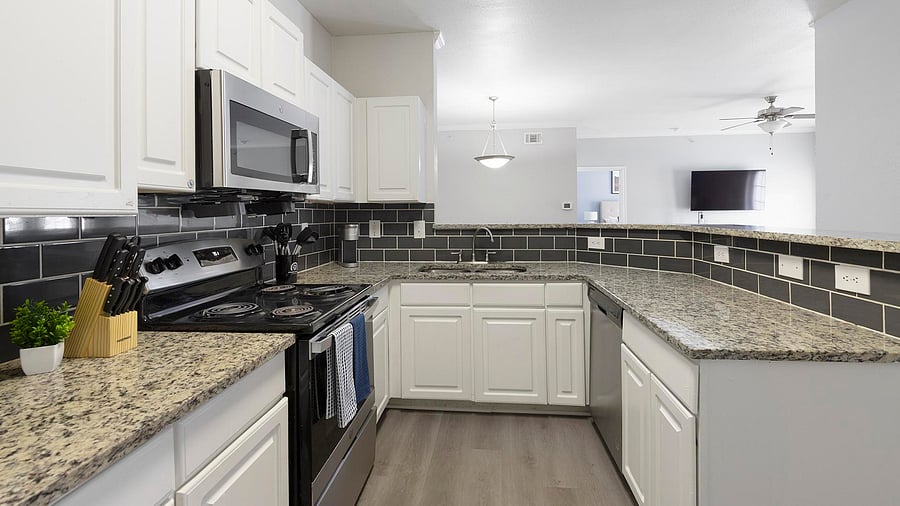 Furnished Finder property 1010517_7 photo 9