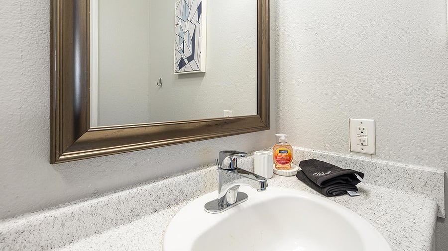 Furnished Finder property 1010517_8 photo 10