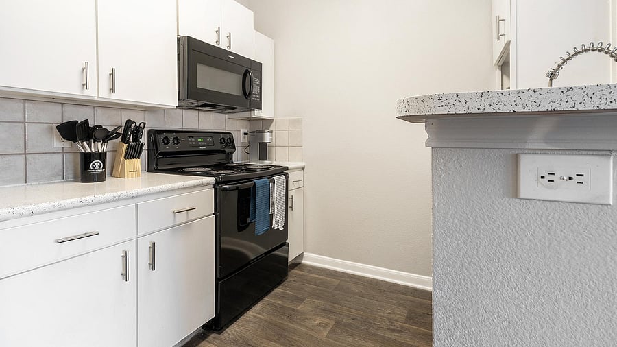 Furnished Finder property 1010517_8 photo 5