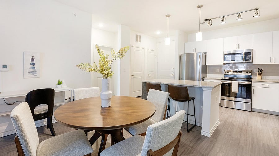 Furnished Finder property 1010521_2 photo 4