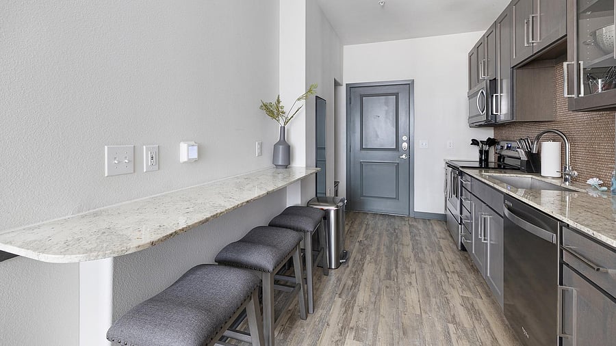 Furnished Finder property 1010536_1 photo 8