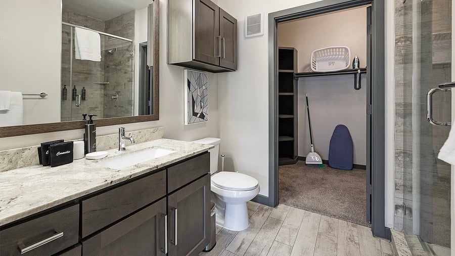 Furnished Finder property 1010536_10 photo 13