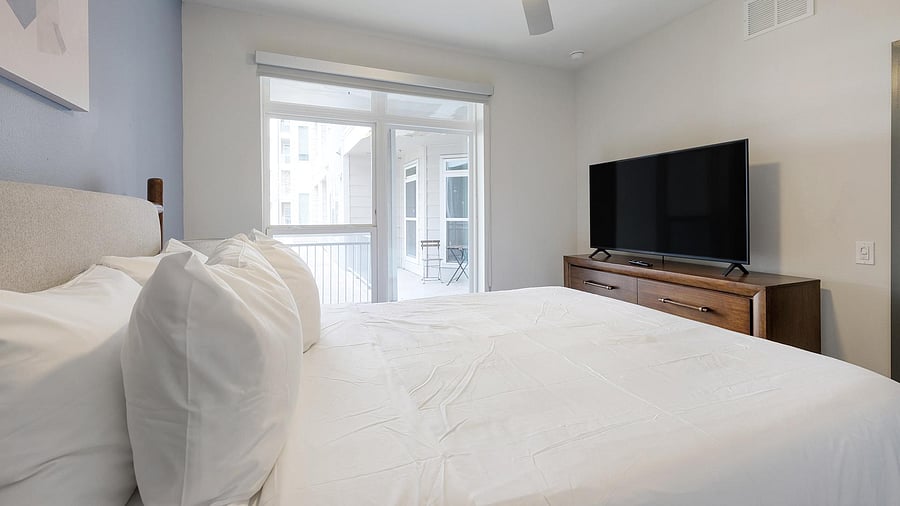 Furnished Finder property 1010536_9 photo 12
