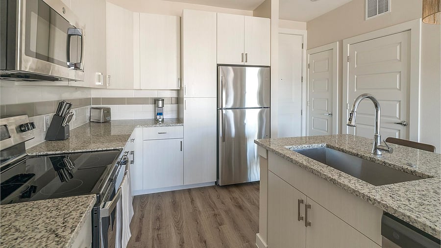 Furnished Finder property 1010549_10 photo 5