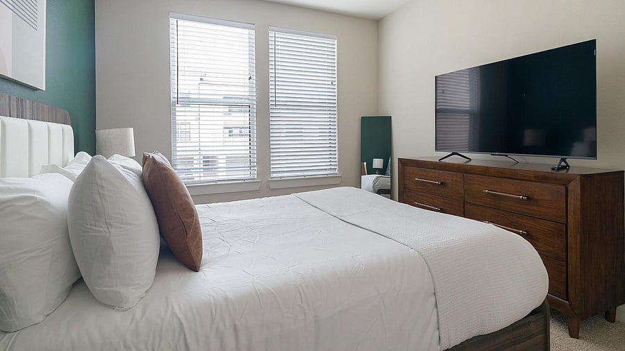 Furnished Finder property 1010549_12 photo 11