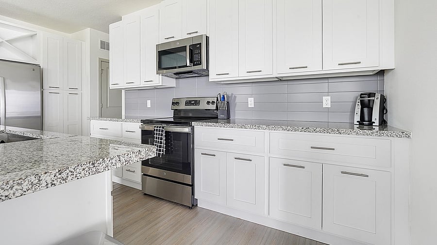Furnished Finder property 1010557_15 photo 3