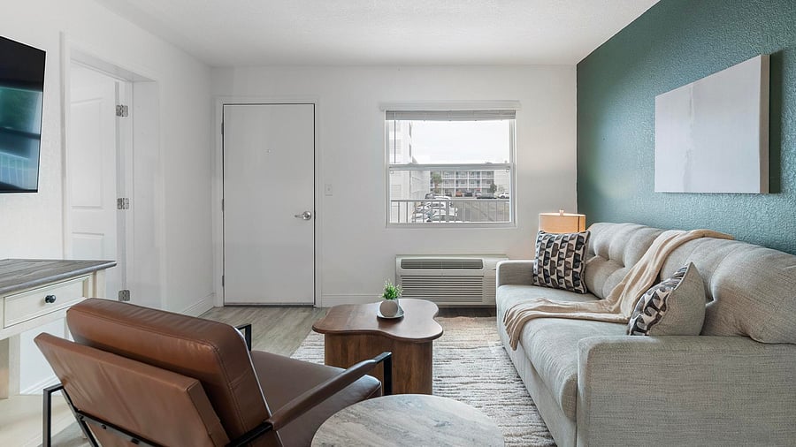 Furnished Finder property 1010564_8 photo 3