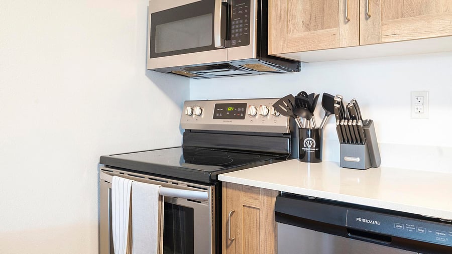 Furnished Finder property 1010574_11 photo 7