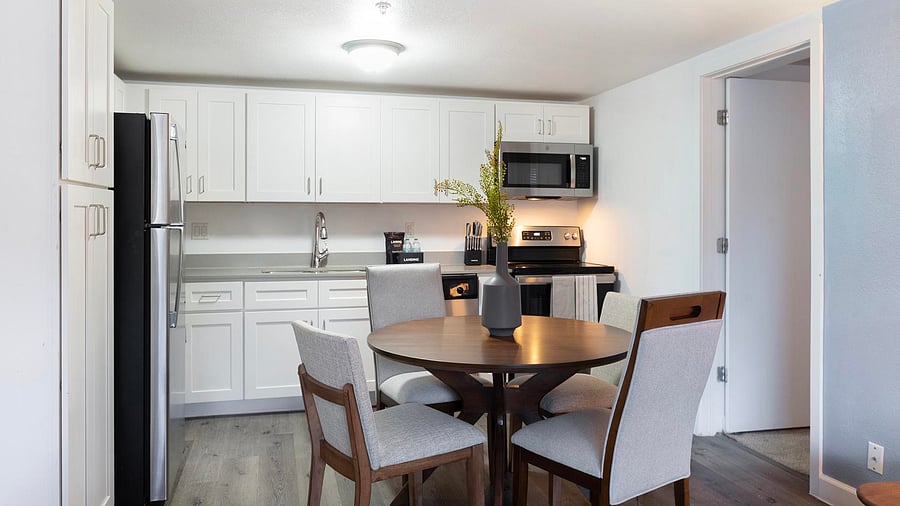 Furnished Finder property 1010574_17 photo 4