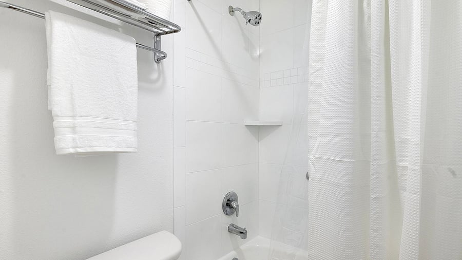 Furnished Finder property 1010574_17 photo 16
