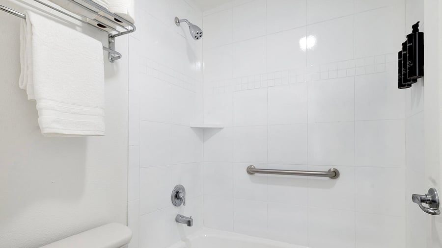 Furnished Finder property 1010574_17 photo 14