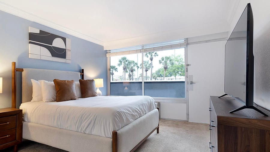 Furnished Finder property 1010574_17 photo 12