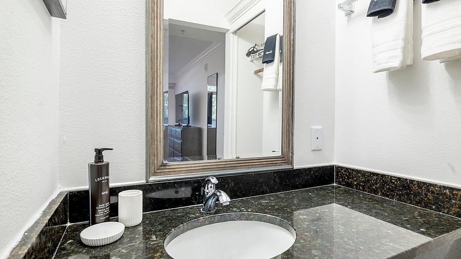 Furnished Finder property 1010574_2 photo 12