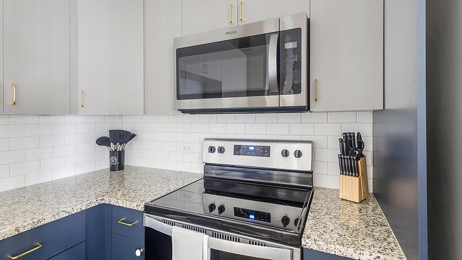 Furnished Finder property 1010576_23 photo 5