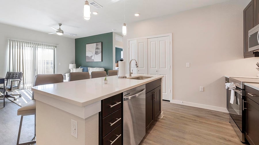 Furnished Finder property 1010582_10 photo 4