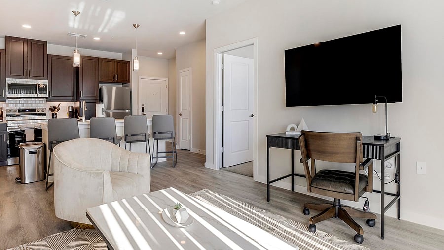 Furnished Finder property 1010582_10 photo 8