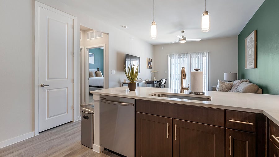 Furnished Finder property 1010582_11 photo 9