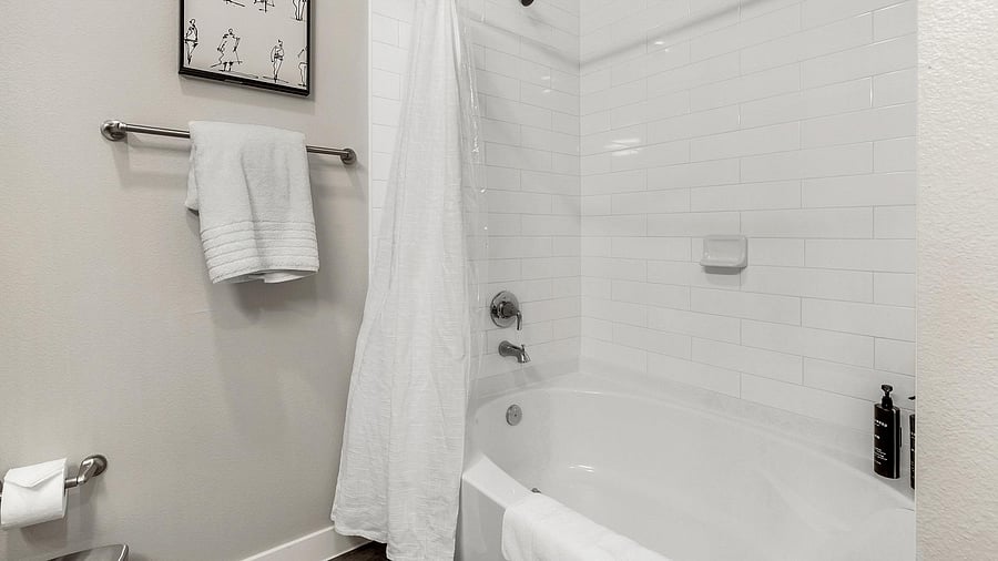 Furnished Finder property 1010582_12 photo 18