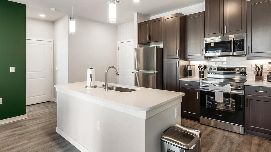 Furnished Finder property 1010582_12 photo 6