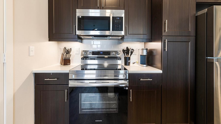 Furnished Finder property 1010582_14 photo 4