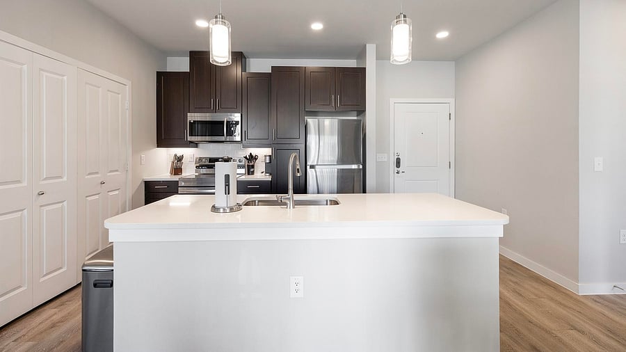 Furnished Finder property 1010582_14 photo 5